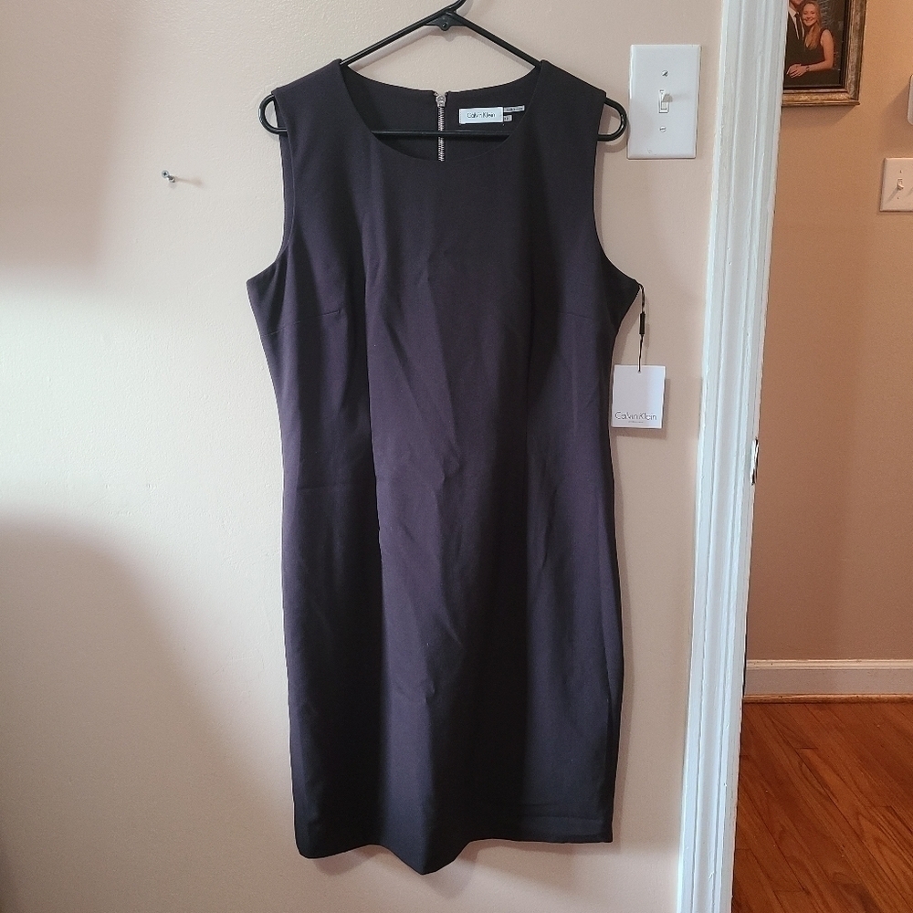 NWT Calvin Klein Black Double Side Zip Sleeveless Dress